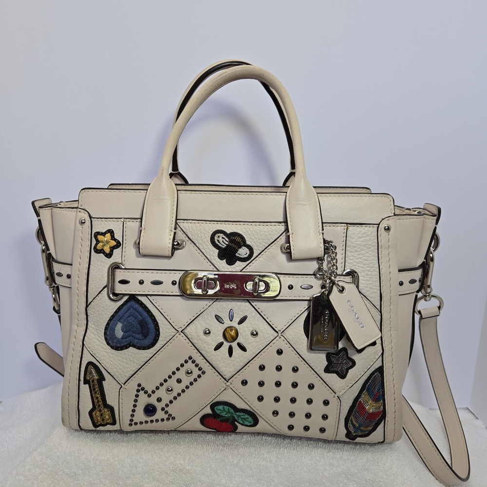 Coach Swagger 27 Embellished Canyon Quilted White Leather Zip Closure 55503